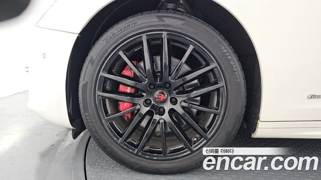 Maserati Ghibli из Кореи Encar