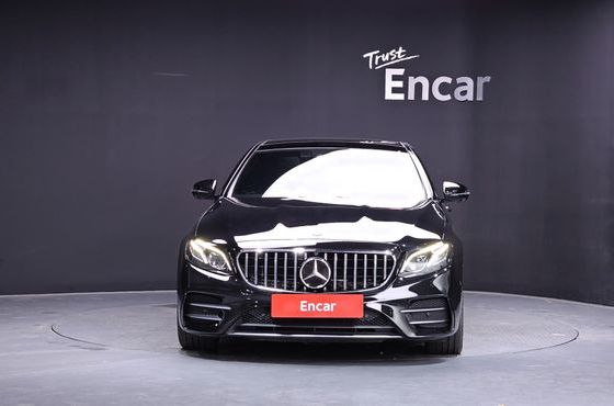Mercedes-Benz E-Class E53 AMG 4MATIC+ — пробег 147 584 км — фото 3 из 5