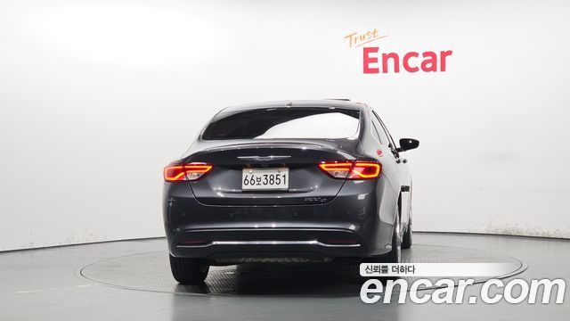 Chrysler 200 из Кореи Encar