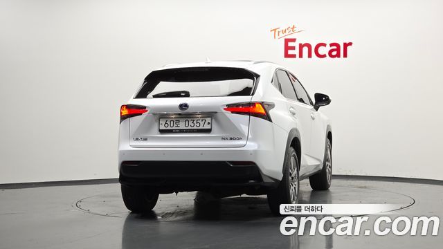 Lexus NX Supreme — пробег 123 383 км — фото 4 из 5