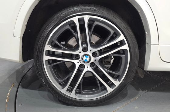BMW X4 xDrive20d M Sport — пробег 68 358 км — фото 5 из 5