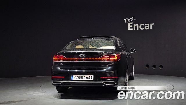 Kia K7 из Кореи Encar