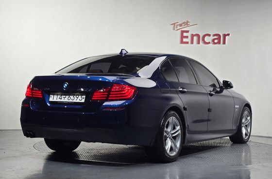 BMW 5-Series 520d xDrive M Aero Dynamic — пробег 125 795 км — фото 2 из 5