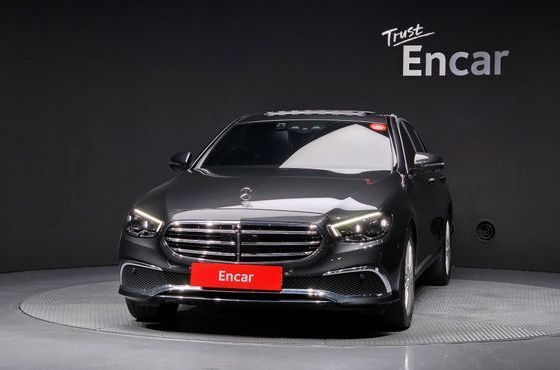 Mercedes-Benz E-Class E250 Exclusive — пробег 45 968 км — фото 3 из 5