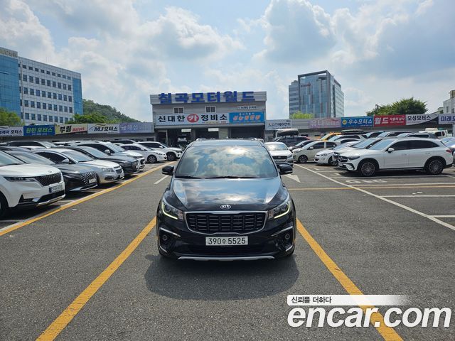Kia Carnival из Кореи Encar