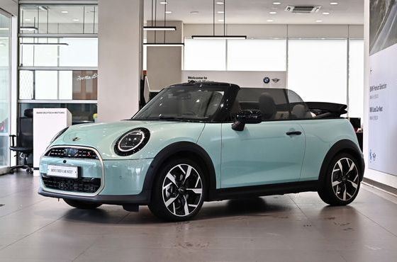 Mini Cooper Convertible Favoured — пробег 7 634 км — фото 1 из 5