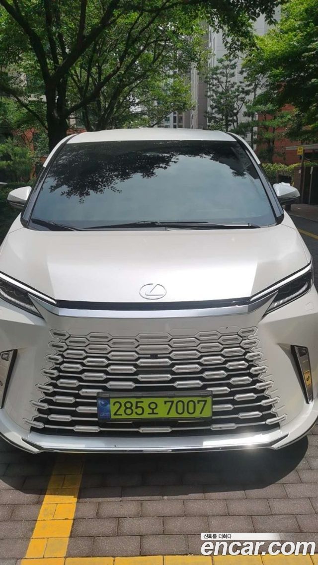 Lexus LM из Кореи Encar