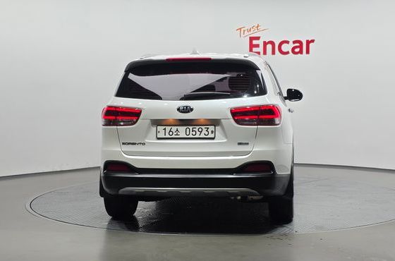 Kia Sorento Diesel 2.0 2WD Prestige — пробег 92 557 км — фото 4 из 5