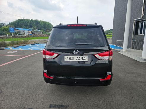 Ssangyong KORANDO 4WD LT 9-seater — пробег 130 603 км — фото 5 из 5