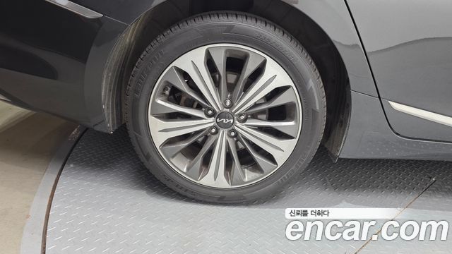 Kia K8 из Кореи Encar