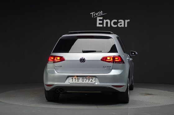 Volkswagen Golf 2.0 TDI — пробег 57 446 км — фото 4 из 5