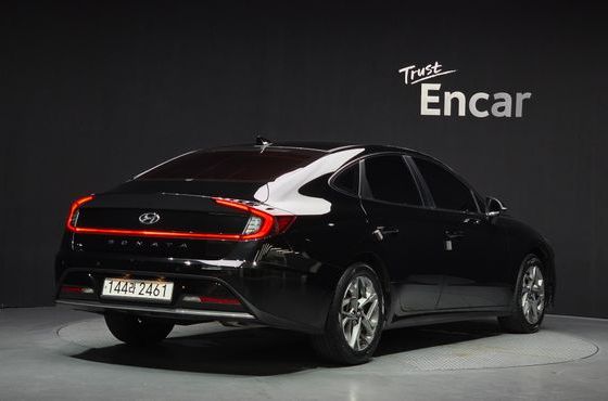 Hyundai Sonata 2.0 Premium Family — пробег 49 352 км — фото 2 из 5