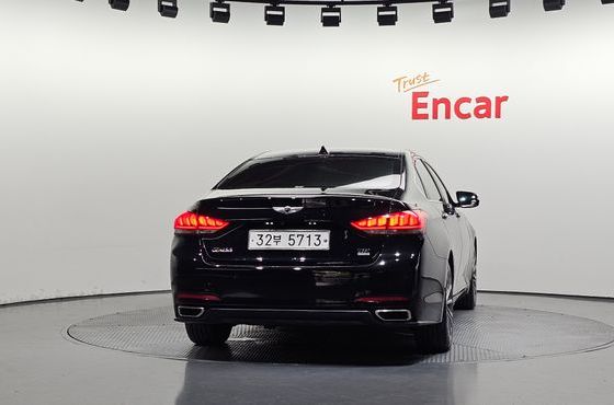 Hyundai Genesis G330 Premium AWD — пробег 134 436 км — фото 4 из 5