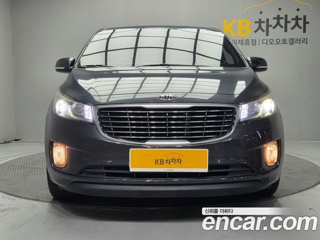 Kia Carnival из Кореи Encar