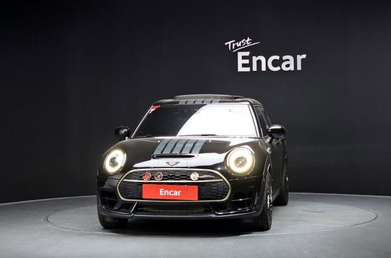 Mini Clubman JCW Untold Edition 2nd Gen — пробег 36 388 км — фото 3 из 5