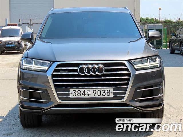 Audi Q7 45 TFSI Quattro — пробег 104 142 км — фото 1 из 5