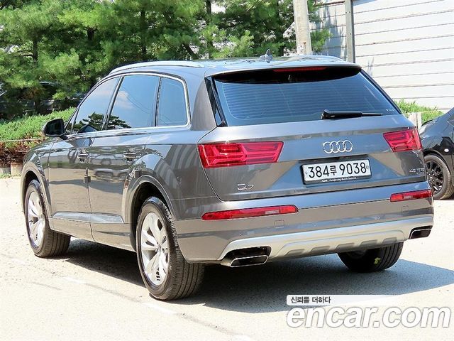 Audi Q7 45 TFSI Quattro — пробег 104 142 км — фото 3 из 5