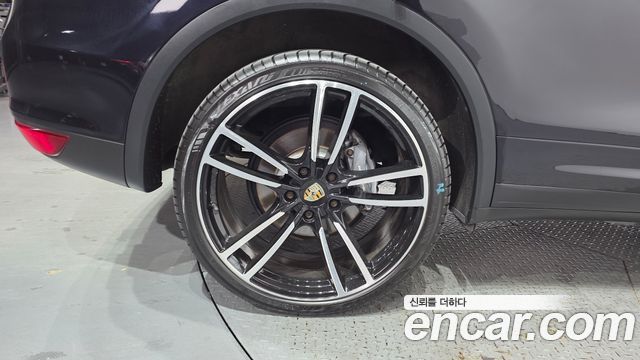 Porsche Cayenne 3.0 Diesel 958 — пробег 184 176 км — фото 5 из 5