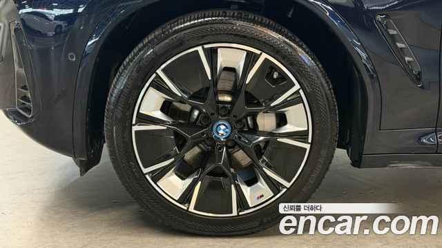 BMW iX3 из Кореи Encar