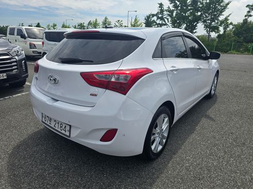 Hyundai i30 1.6 GDI PYL — пробег 71 500 км — фото 2 из 5