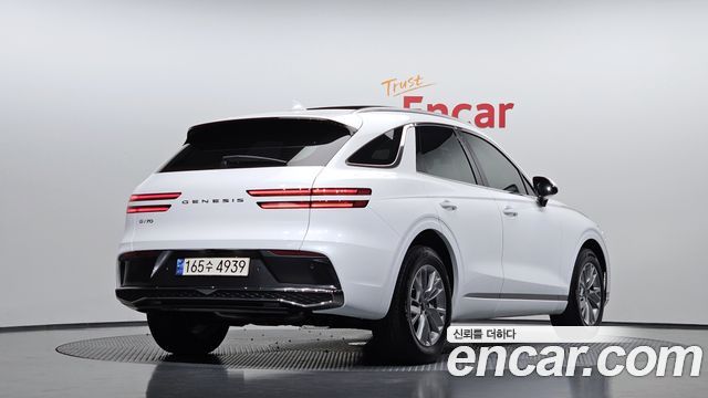 Genesis GV70 из Кореи Encar