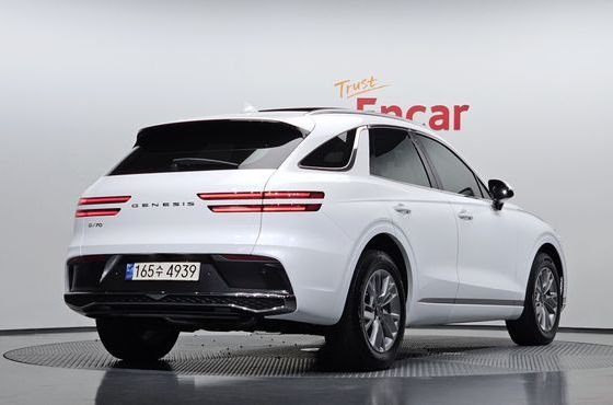 Genesis GV70 2.5T Gasoline 2WD — пробег 44 628 км — фото 2 из 5