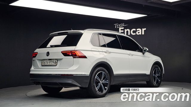 Volkswagen Tiguan из Кореи Encar