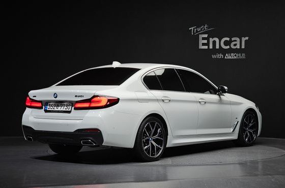 BMW 5-Series 530i xDrive M Sport Package — пробег 39 356 км — фото 2 из 5