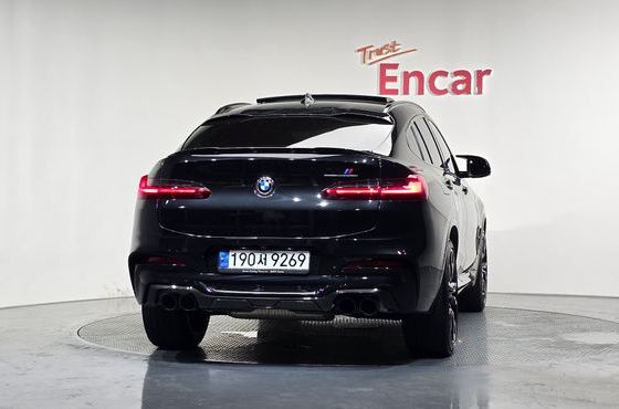 BMW X4M 3.0 Competition Carbon Package — пробег 74 243 км — фото 4 из 5