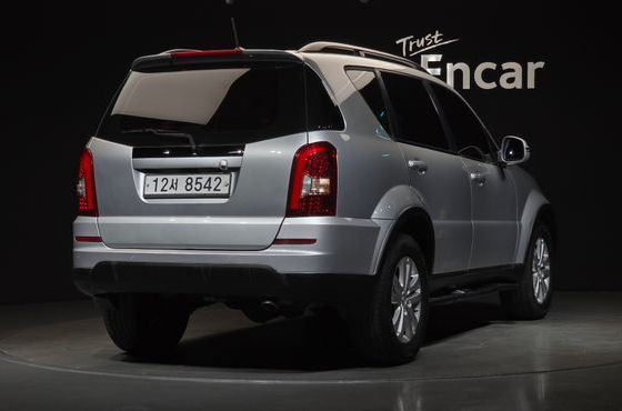 Ssangyong Rexton 2.2 4WD RX7 Deluxe — пробег 154 728 км — фото 2 из 5