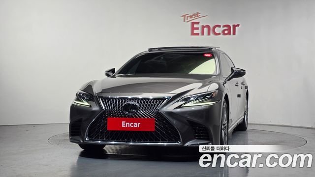 Lexus LS из Кореи Encar