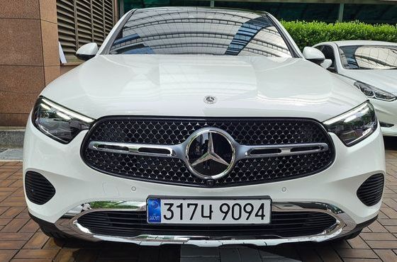Mercedes-Benz GLC-Class GLC300 4MATIC Coupe — пробег 1 500 км — фото 1 из 5