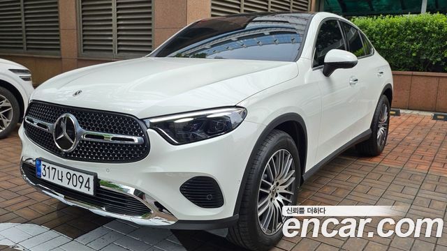 Mercedes-Benz GLC-Class GLC300 4MATIC Coupe — пробег 1 500 км — фото 2 из 5