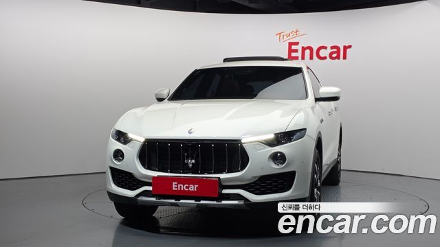 Maserati Levante 3.0 AWD — пробег 74 815 км — фото 3 из 5