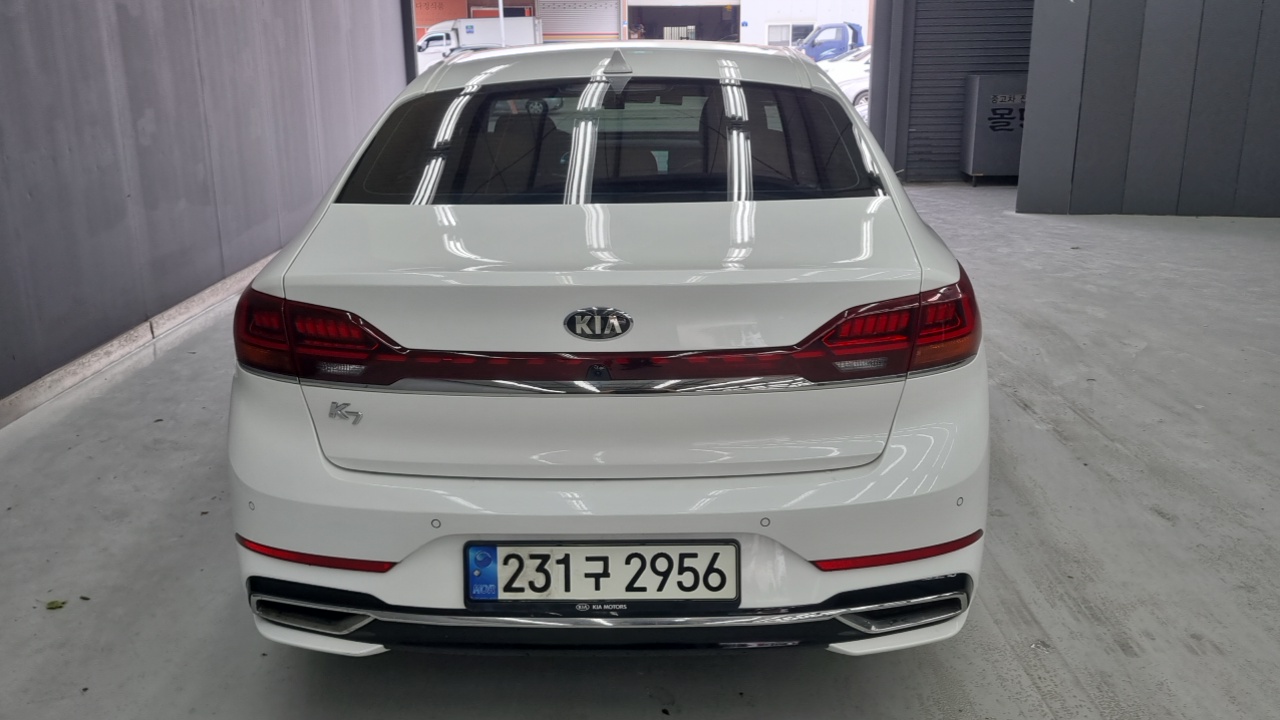 Kia K7 из Кореи Encar