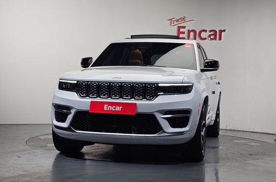 Jeep Cherokee 4xe Summit Reserve — пробег 43 455 км — фото 3 из 5