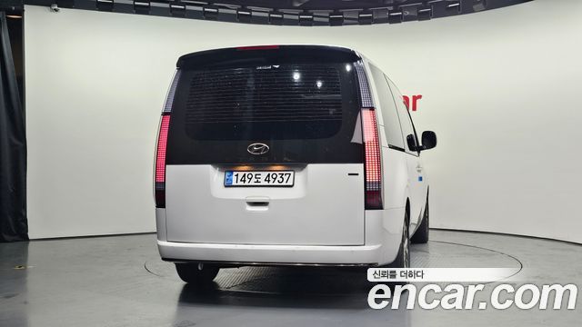 Hyundai Staria из Кореи Encar