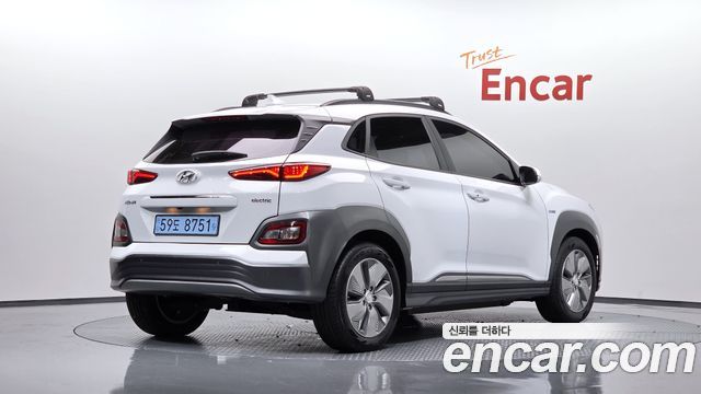 Hyundai Kona из Кореи Encar