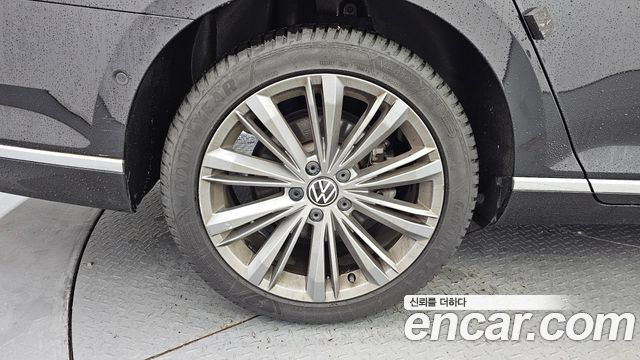 Volkswagen Passat из Кореи Encar