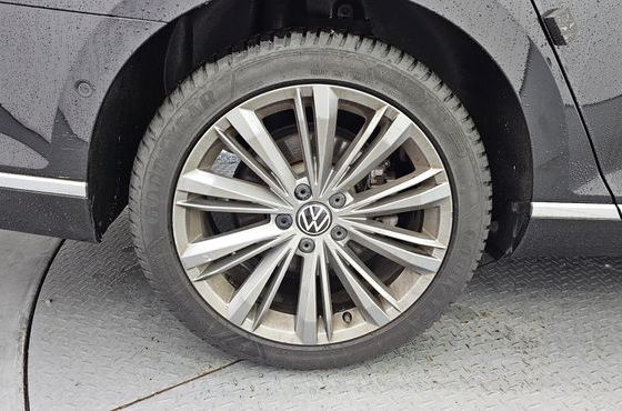 Volkswagen Passat 2.0 TDI 4Motion Prestige — пробег 88 236 км — фото 5 из 5