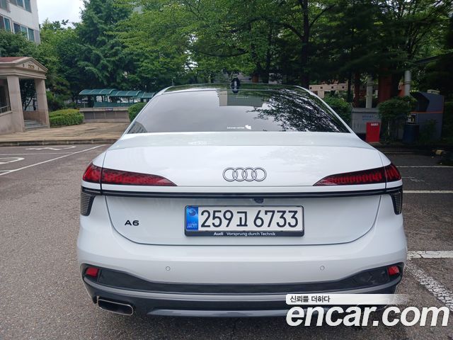 Audi A6 40 TFSI Advanced — пробег 752 км — фото 4 из 5