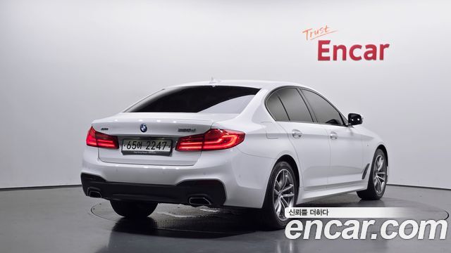 BMW 5-Series 520d xDrive M Sport Package Plus — пробег 125 083 км — фото 2 из 5