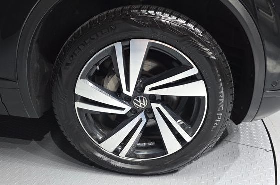 Volkswagen Touareg 3.0 TDI Premium — пробег 43 171 км — фото 5 из 5