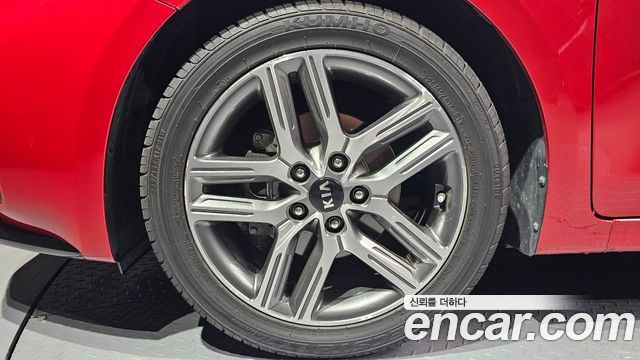 Kia K3 из Кореи Encar