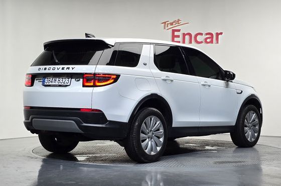Land Rover Discovery Sport D180 SE — пробег 134 585 км — фото 2 из 5