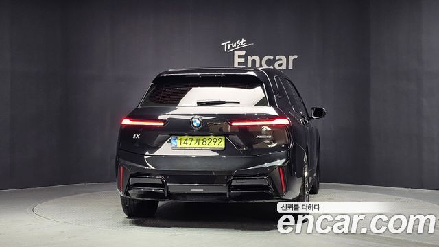 BMW iX из Кореи Encar