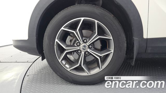 Ssangyong KORANDO из Кореи Encar