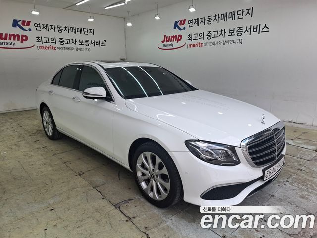 Mercedes-Benz E-Class из Кореи Encar