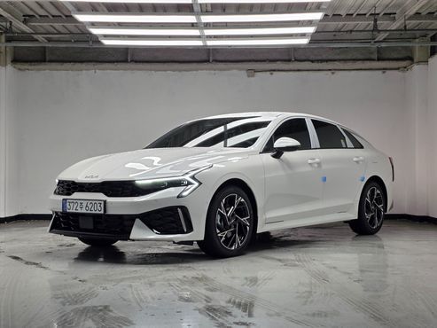 Kia K5 2.0 Signature — пробег 29 км — фото 1 из 5