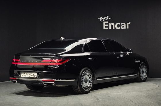 Genesis G90 5.0 AWD Limousine Prestige — пробег 60 921 км — фото 2 из 5